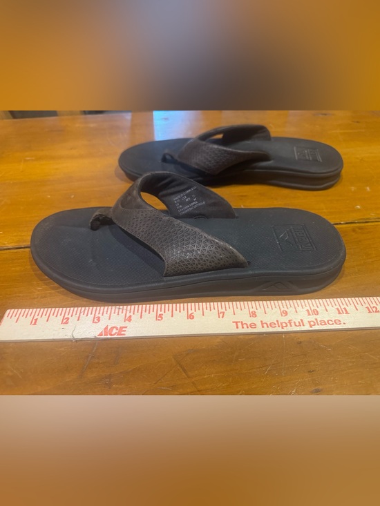 REEF Rover Leather Upper Flip Flop - size 11 main image 7